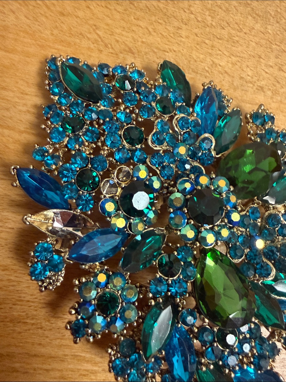 Extra large rhinestone crystal brooch pin vintage missing stones blue green - Picture 3 of 5